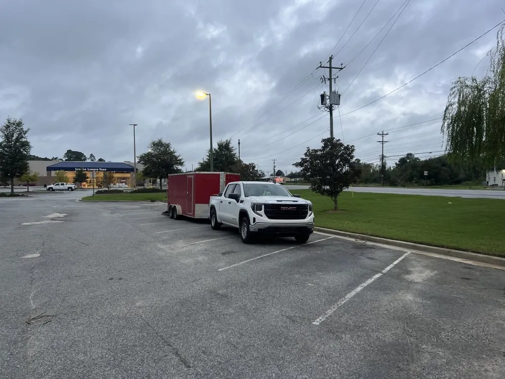 Custom lawn care service near you in Adel, GA by G’s Lawn Care