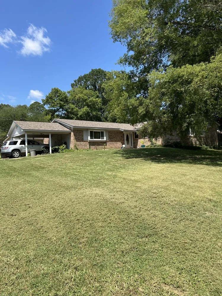 Top-rated lawn care service in Benton, AR - GS Lawn Care