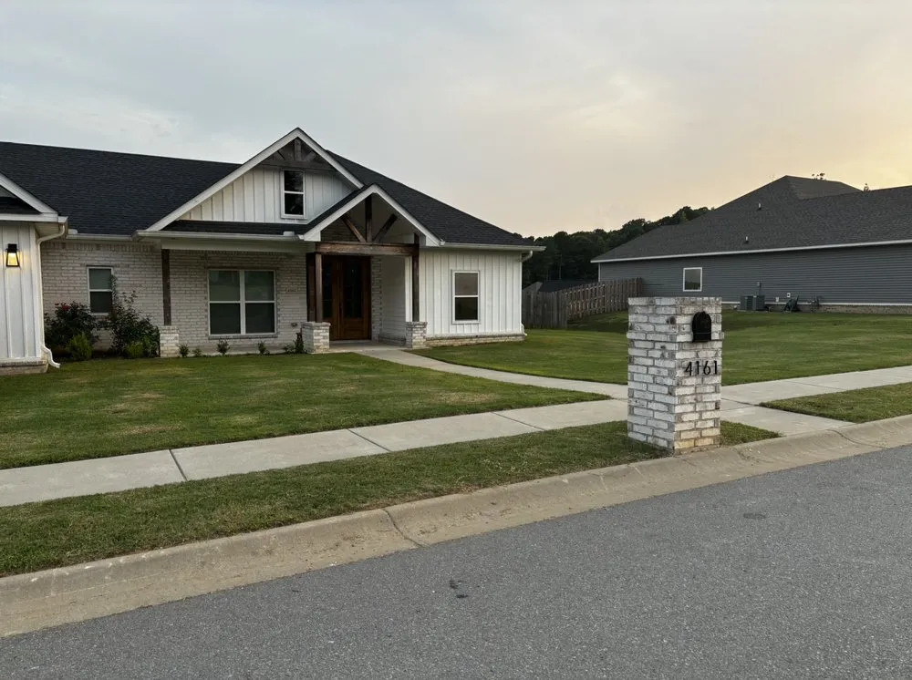 Trusted lawn mowing service in Benton, AR - GS Lawn Care