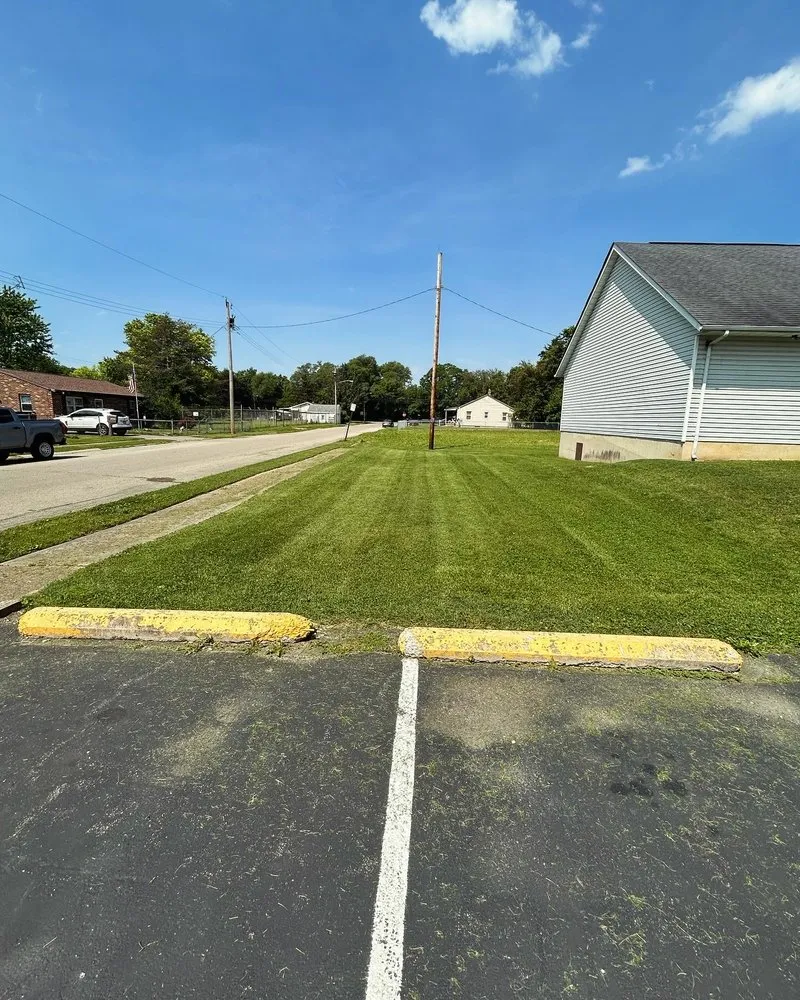 Local yard cleanup service in West Chester, OH by GS Lawncare & Maintenance