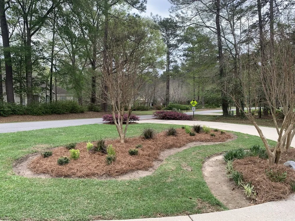 Local landscape design experts serving Lumberton, MS - G’s Lawncare and Landscaping