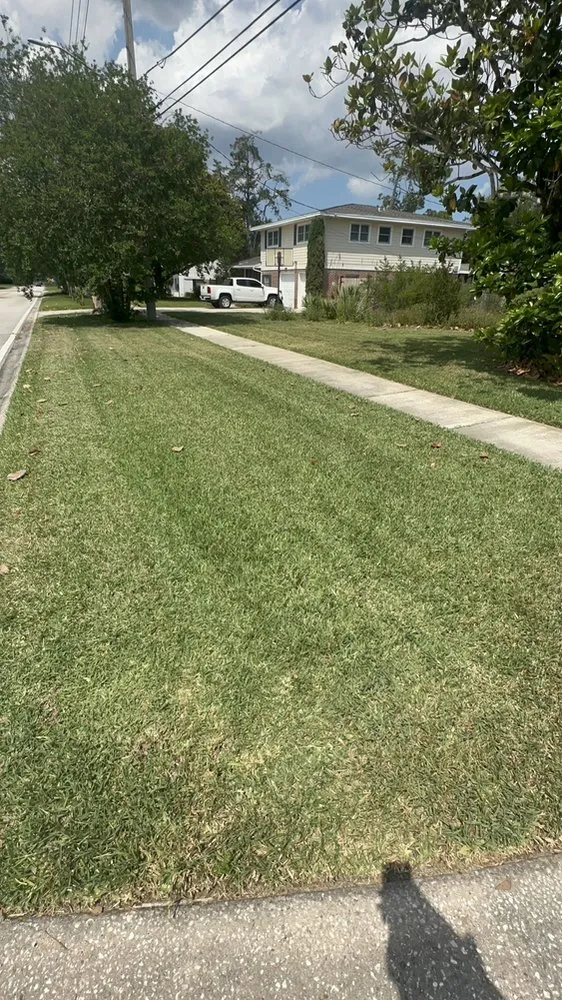 Expert yard maintenance for outdoor upgrades across Jacksonville, FL - Gs Lawncare