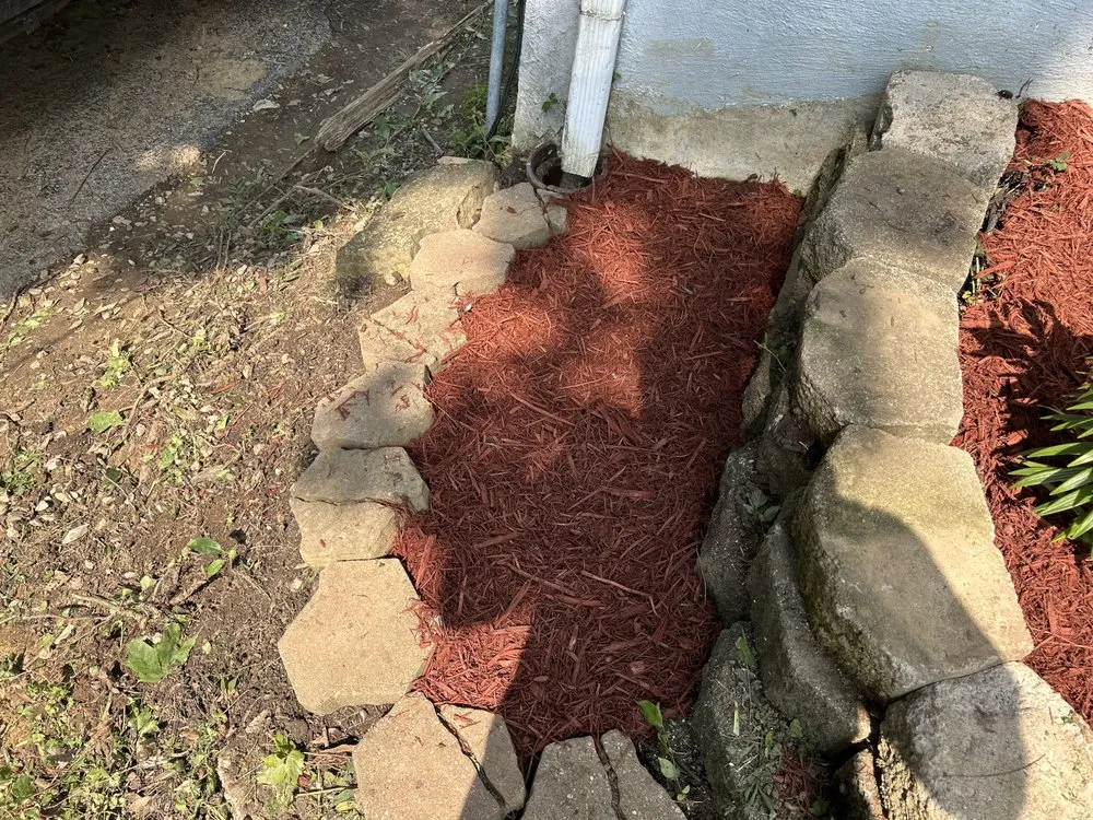 Expert lawn mowing service in Richmond, KY - Gs Outsiders