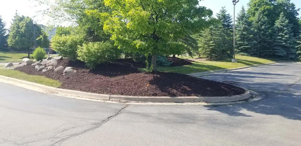 Local outdoor landscaping for beautiful yards across Lansing, MI - GT Companies