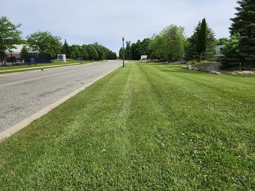 Custom landscape installation in Lansing, MI - GT Companies