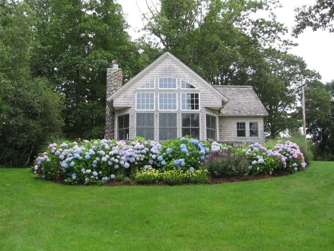 Custom garden landscaping for residential properties in Hamden, CT by GT Landscape And Excavation