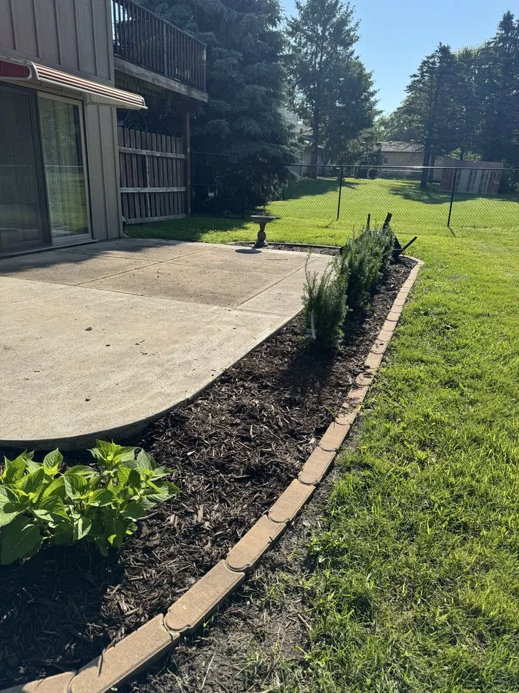 Custom landscaping services experts serving Owatonna, MN - GT Landscaping & Snow Removal
