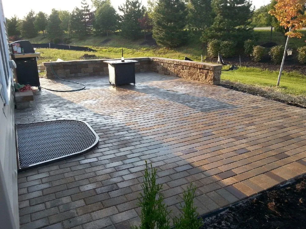 Trusted residential landscaping experts serving St. Charles, MO - G/T Outdoor Professionals