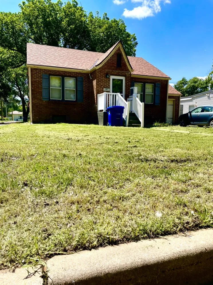 Professional landscape design near you in Inman, KS by G&T Total Outdoor Care