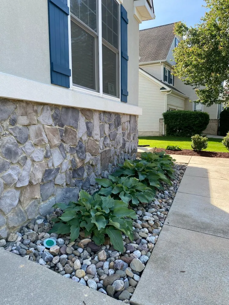 Top-rated yard cleanup service in Oxon Hill, MD by GTC Landscaping Services