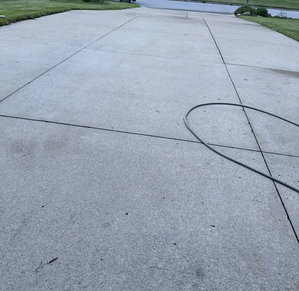 Expert yard maintenance in Campbell, OH by GTG Home Improvement