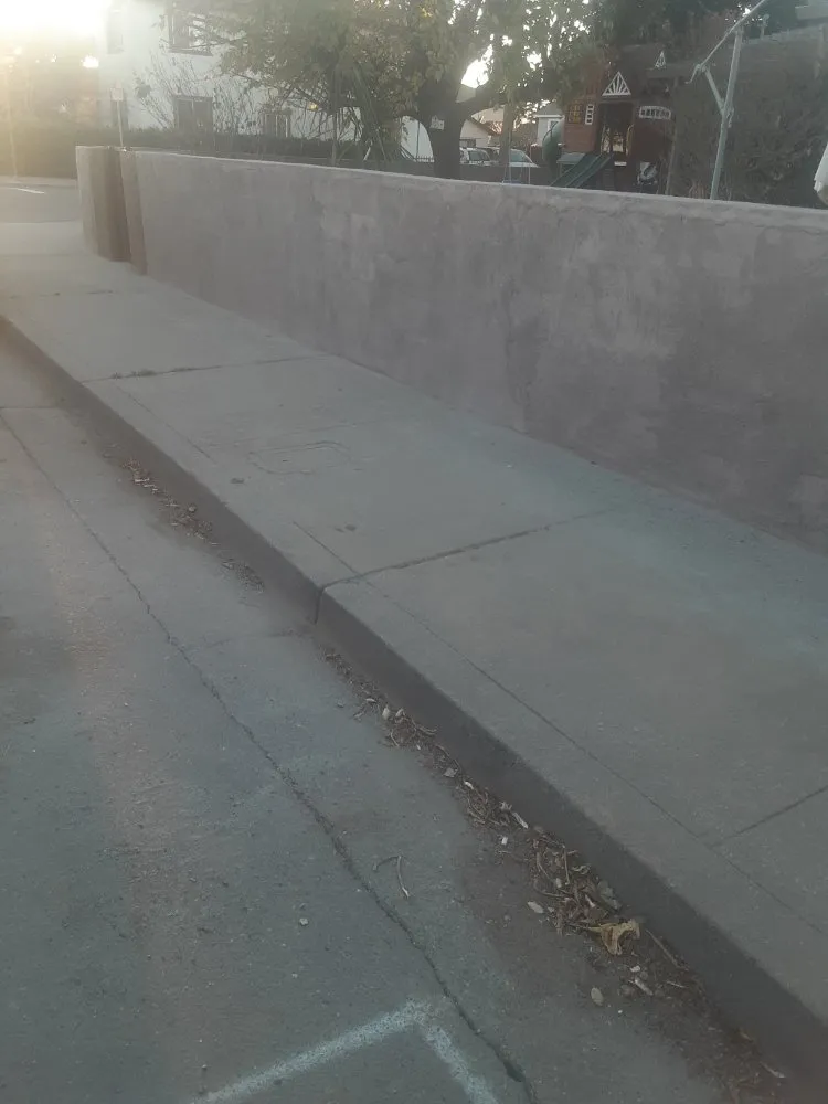 Custom lawn care service for beautiful yards across Tracy, CA - Gto Garden Landscape