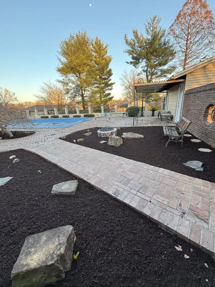 Expert lawn care service experts serving Owensboro, KY - GTO Landscaping