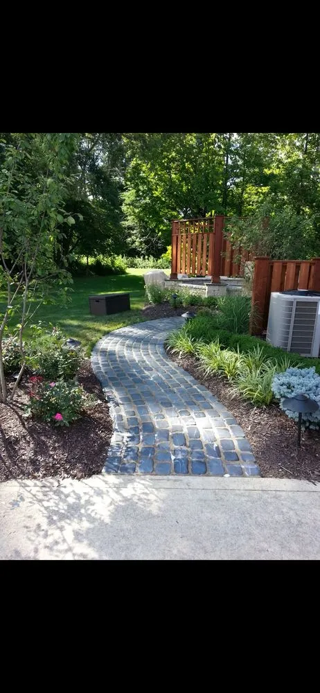 Reliable garden landscaping near you in Indianapolis, IN by GTZ Landscape and Construction