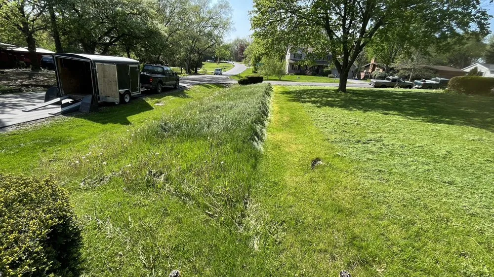 Professional lawn mowing service in Mount Prospect, IL by Guaches Landscaping & Snow Removal