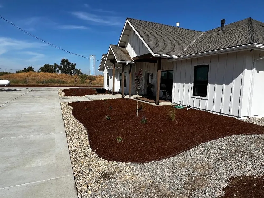 Trusted landscape installation for year-round maintenance across Fresno, CA - Guarantee Landscape