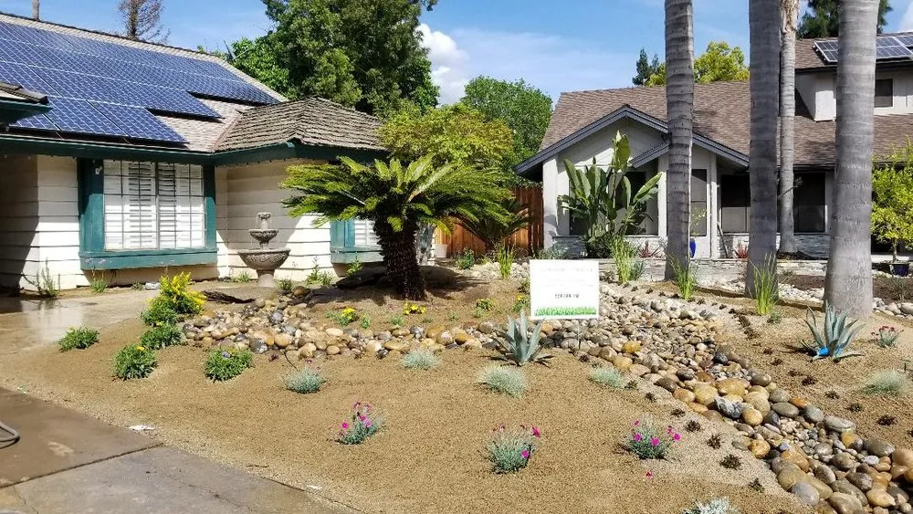 Custom landscaping services with custom design in Fresno, CA by Guarantee Landscape