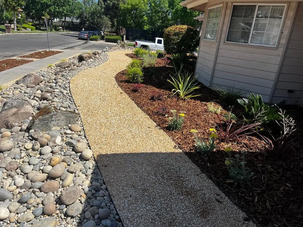 Reliable outdoor landscaping for residential properties in Fresno, CA by Guarantee Landscape