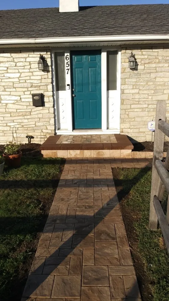 Affordable garden landscaping for beautiful yards in Trenton, NJ by Guarantee Landscaping