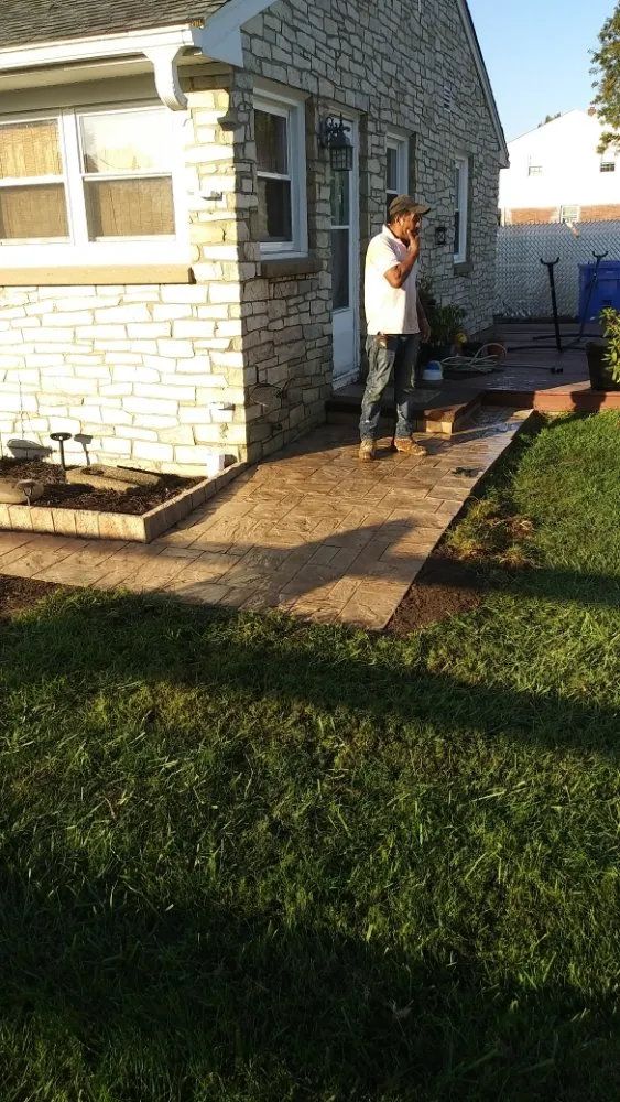 Local lawn care service for beautiful yards across Trenton, NJ - Guarantee Landscaping