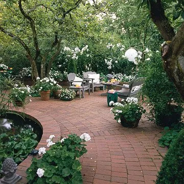 Trusted residential landscaping for residential properties across Trenton, NJ - Guarantee Landscaping