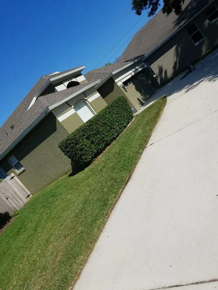 Trusted lawn care service for homes in Orlando, FL by Guardian Lawn & Landscape