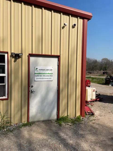 Affordable yard cleanup service experts serving Bixby, OK - Guardian Lawn Care