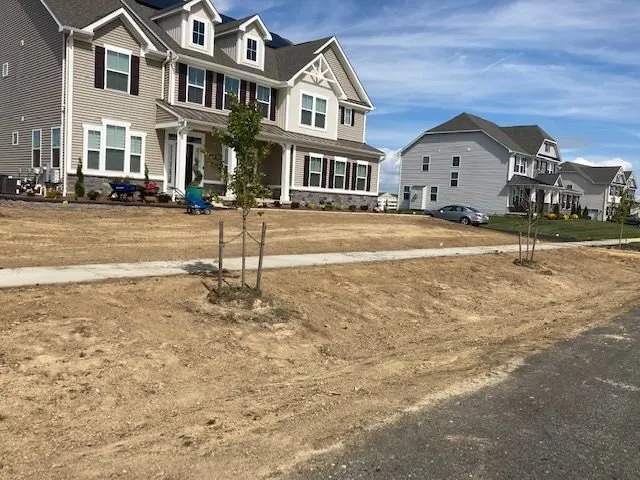 Top-rated yard maintenance in Carneys Point, NJ by Guardians Property Management