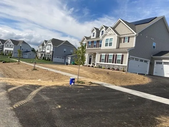 Top-rated lawn mowing service for beautiful yards across Carneys Point, NJ - Guardians Property Management