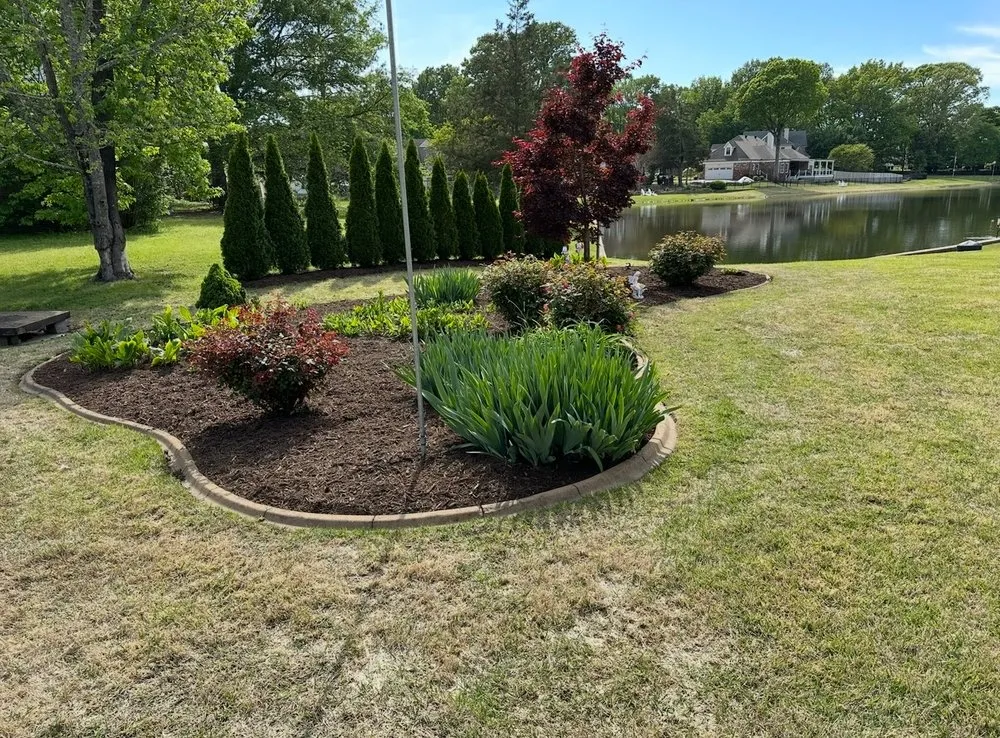 Trusted lawn mowing service experts serving Memphis, TN - Guarneros Landscape