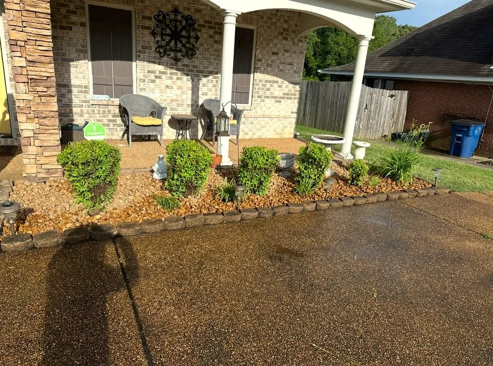 Custom landscape installation experts serving Memphis, TN - Guarneros Landscape
