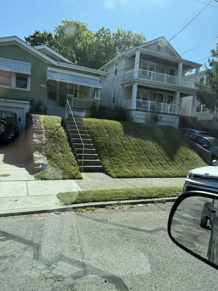 Top-rated landscape installation experts serving Cincinnati, OH - Gueras Landscaping