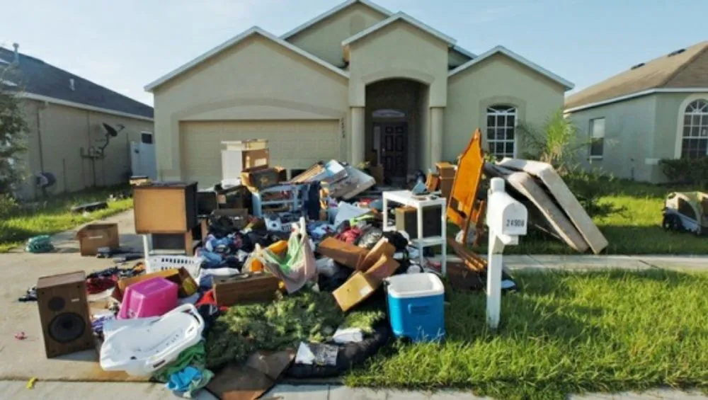 Affordable lawn care service in Laredo, TX - Guerra Junk Removal and Lawn Care