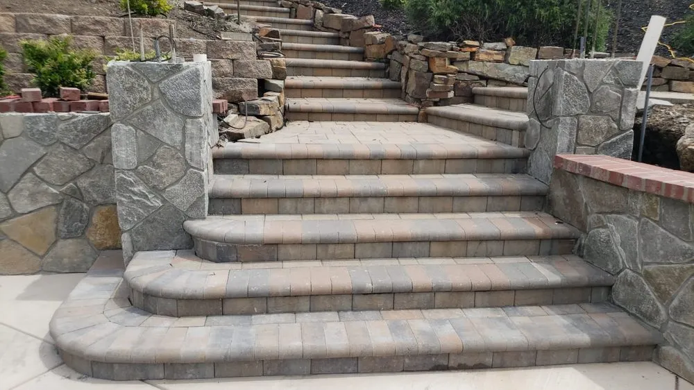 Trusted residential landscaping in Pittsburg, CA - Guerras Bros Garden