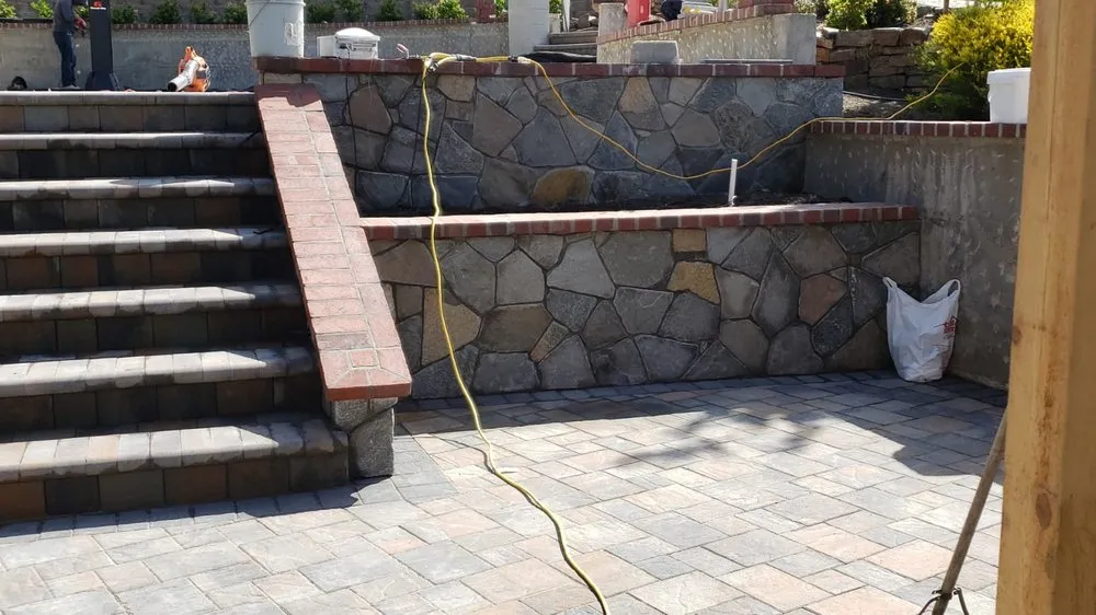 Top-rated landscaping services in Pittsburg, CA by Guerras Bros Garden