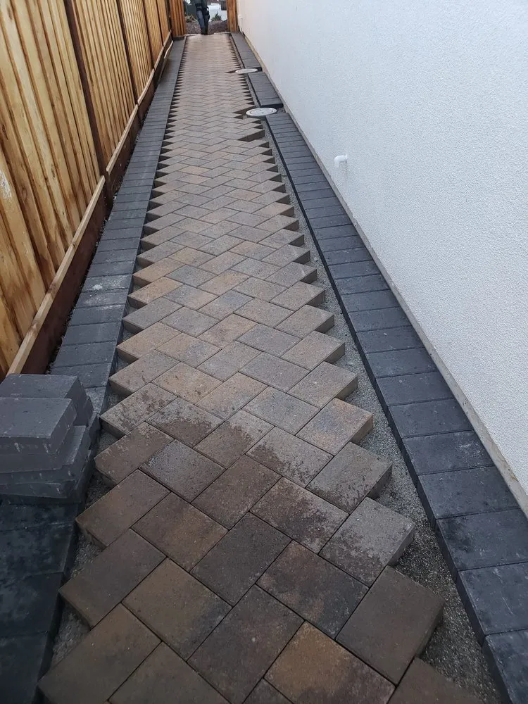 Reliable yard maintenance for residential properties in Pittsburg, CA by Guerras Bros Garden