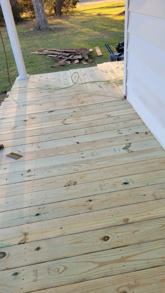 Reliable yard cleanup service in Reidsville, NC - Guerrero Brothers services