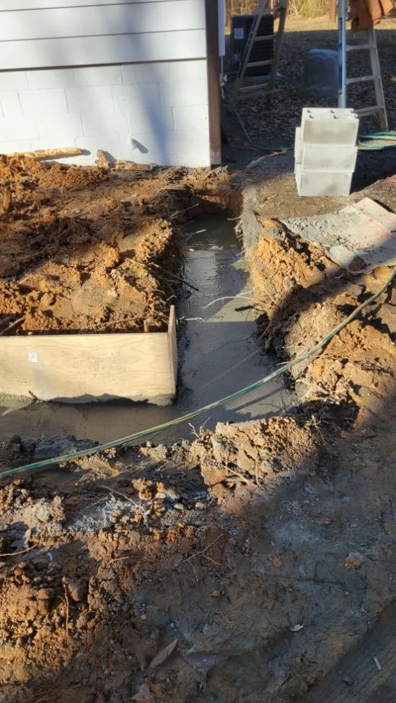 Custom yard maintenance in Reidsville, NC by Guerrero Brothers services