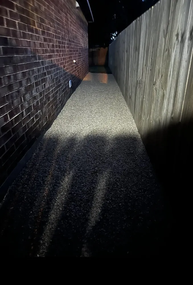 Custom garden landscaping in Dallas, TX - Guerrero Landscape