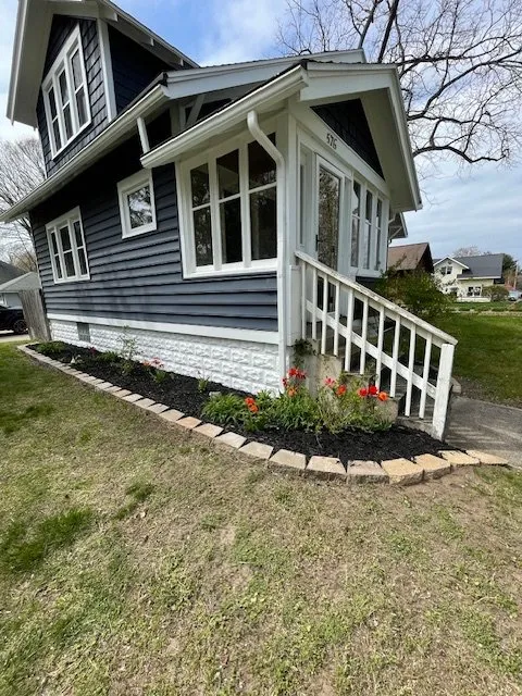 Top-rated landscaping services for year-round maintenance in Newaygo, MI by Guevara Landart Landscape