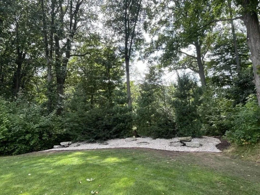 Affordable yard maintenance in Newaygo, MI - Guevara Landart Landscape