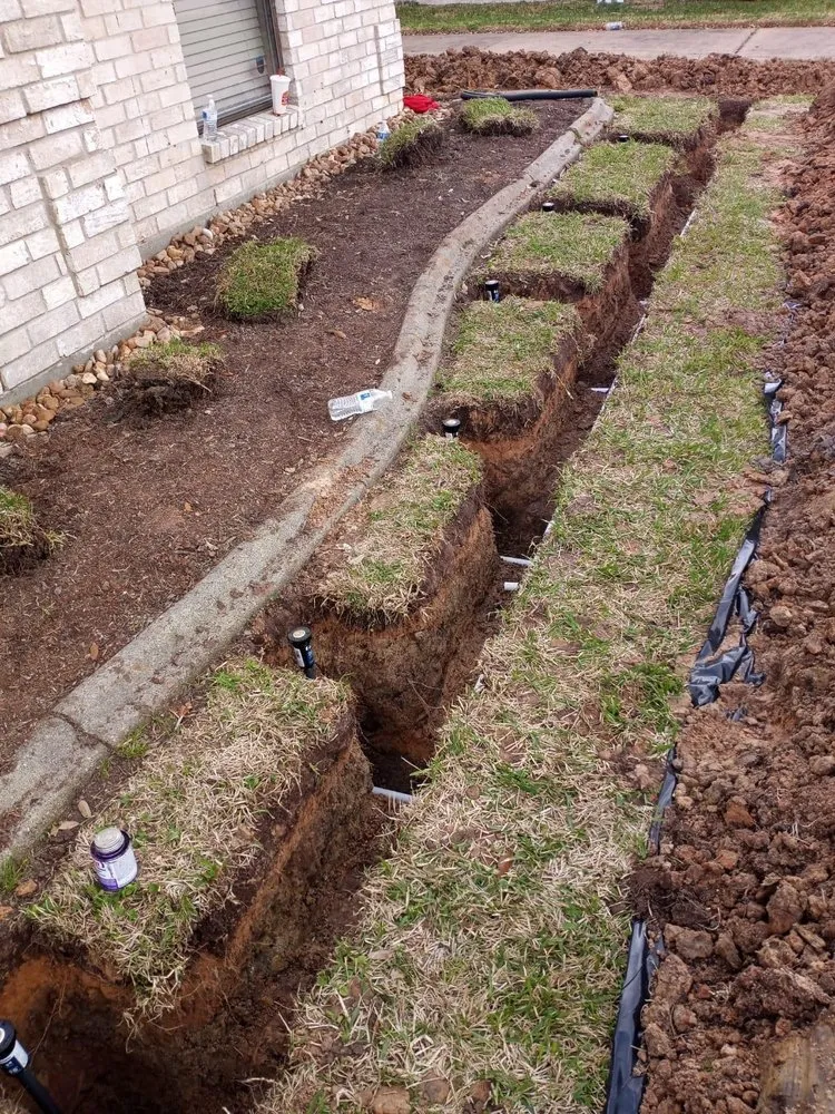 Affordable lawn care service in Pasadena, TX - Guevara landscaping