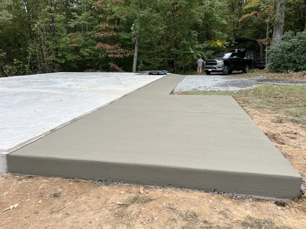 Local outdoor landscaping experts serving Culpeper, VA - Guido's Tree Service And Concrete