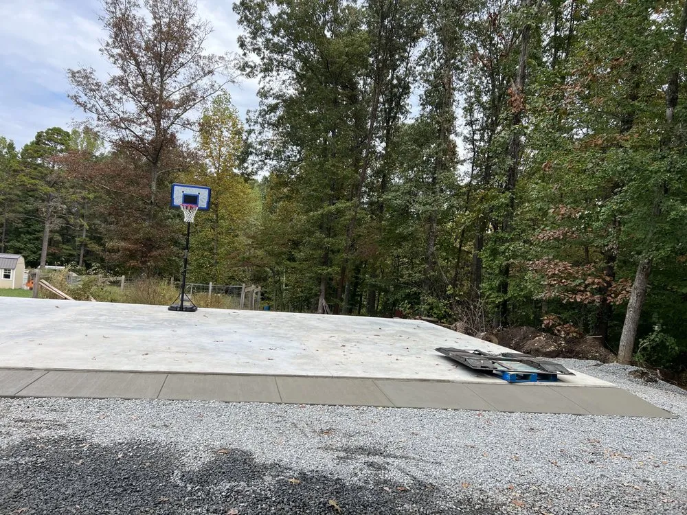 Reliable garden landscaping in Culpeper, VA - Guido's Tree Service And Concrete