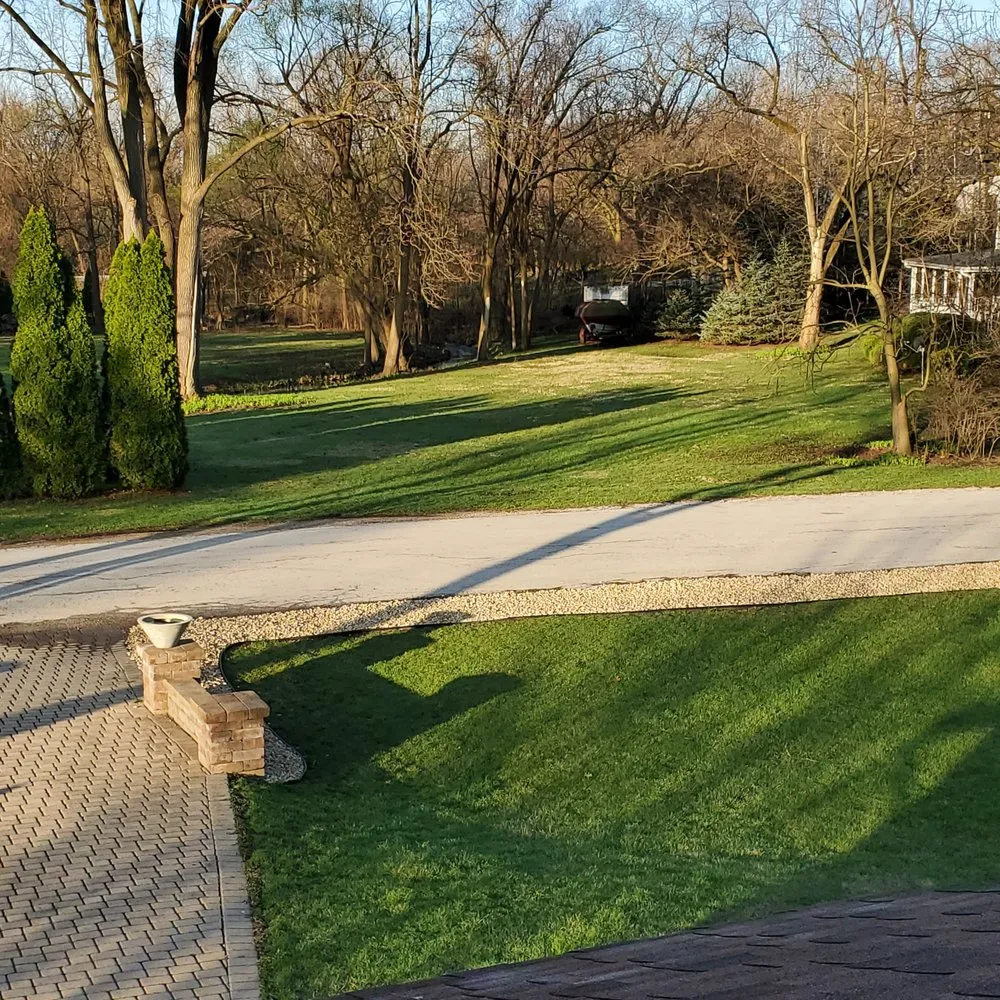 Reliable garden landscaping in Berwyn, IL by Guillen's Landscaping