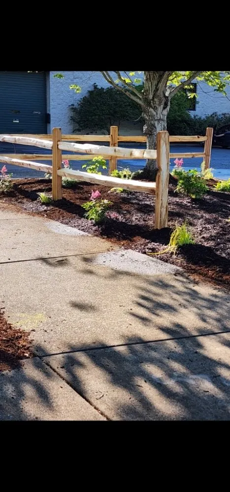 Top-rated outdoor landscaping in Newberg, OR by Guillermo C S Landscaping Services