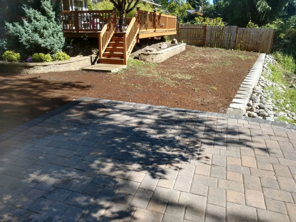 Affordable outdoor landscaping experts serving Everett, WA - Guillermo Pulido Landscaping & Tree Service
