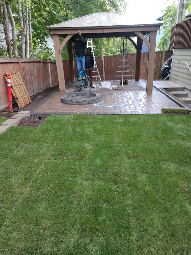 Top-rated yard cleanup service in Everett, WA - Guillermo Pulido Landscaping & Tree Service