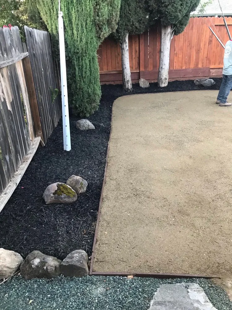 Reliable lawn care service in Sacramento, CA by Guillermo’s landscaping and lawn services