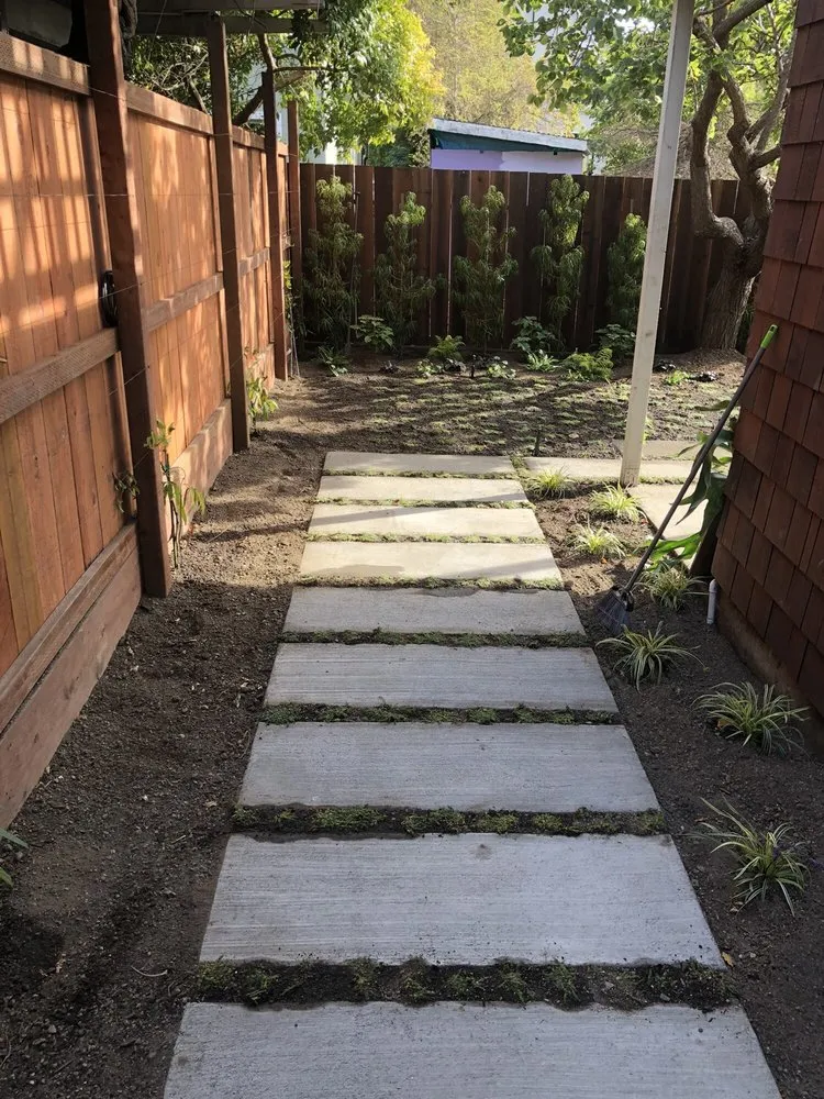 Affordable landscaping services experts serving Oakland, CA - Guillermo's Professional Landscaping